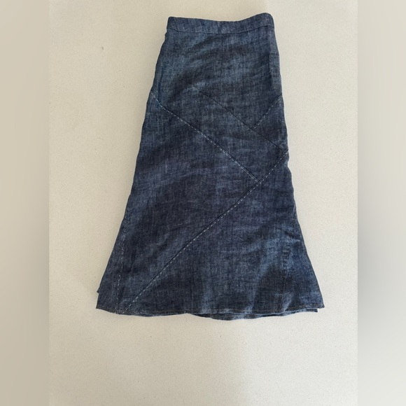 CAbi Chambray Linen Skirt size 14 - Picture 5 of 7